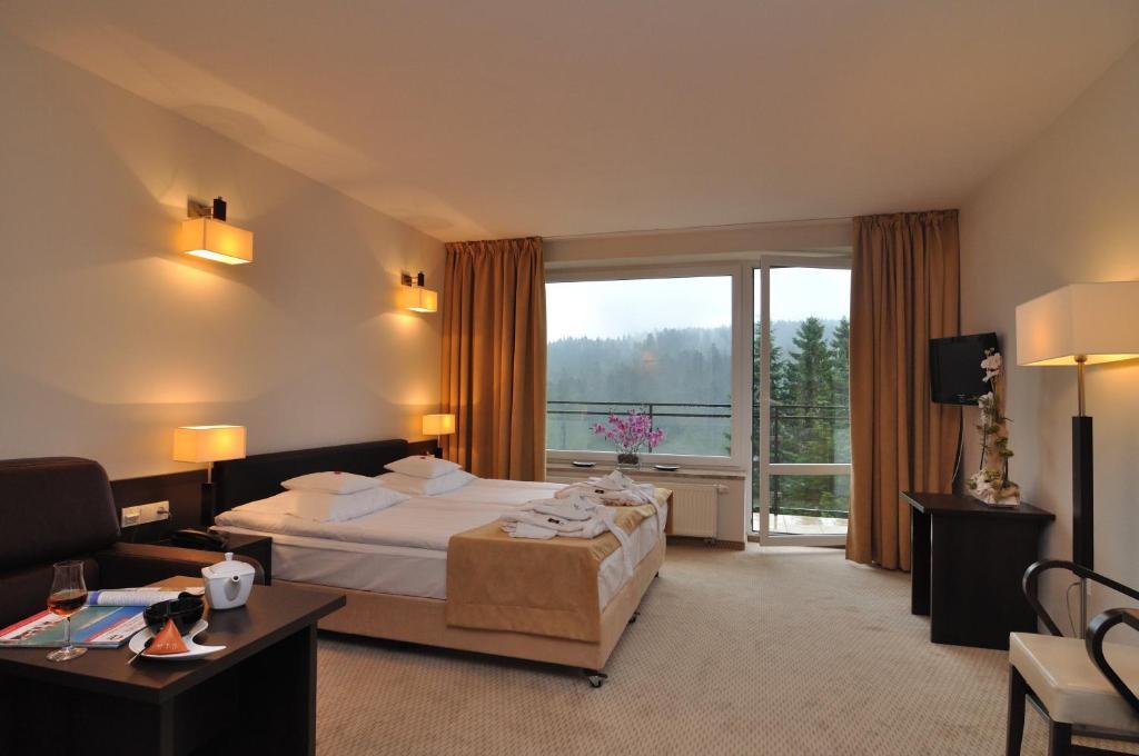 4 Pory Roku & Spa Krynica Zdroj Dış mekan fotoğraf