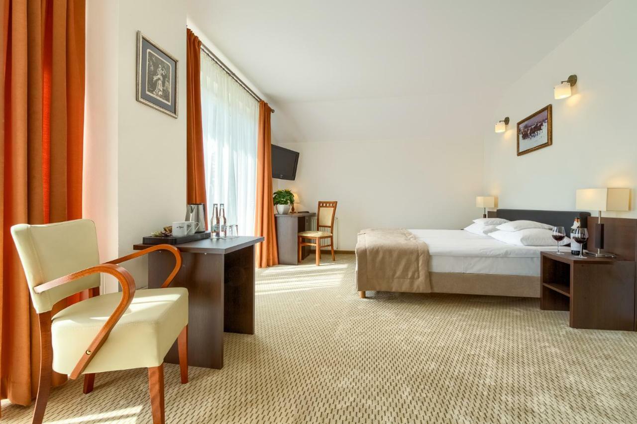 4 Pory Roku & Spa Krynica Zdroj Dış mekan fotoğraf