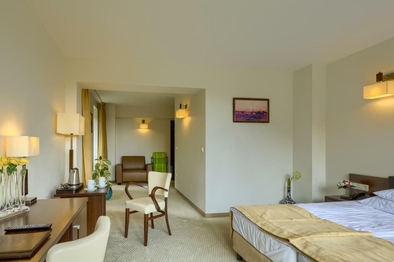 4 Pory Roku & Spa Krynica Zdroj Dış mekan fotoğraf